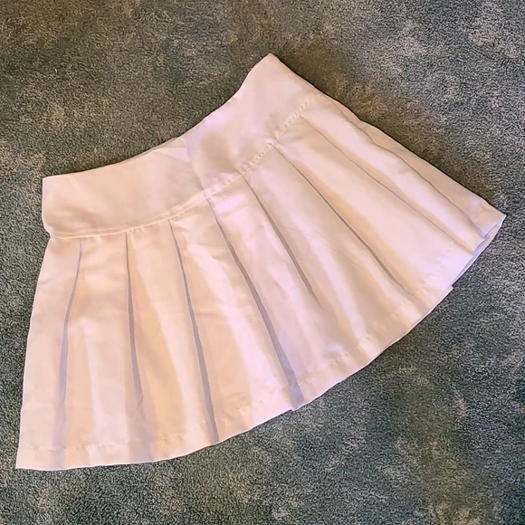 Rue21 Skirts Rue2 White Pleated Skirt Poshmark